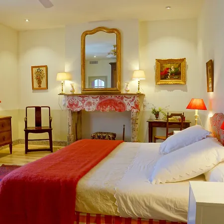 1 Logis A - Piscine & 4* Domme