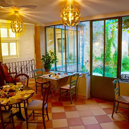1 Logis à - Piscine&spa 4* Domme