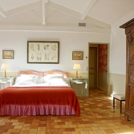 Bed & Breakfast 1 Logis à - Piscine&spa 2*