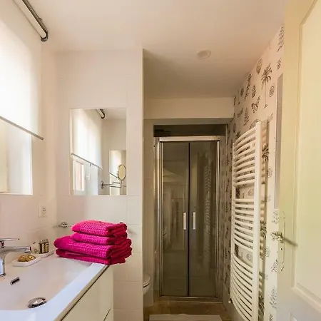 Bed & Breakfast 1 Logis A - Piscine & Domme