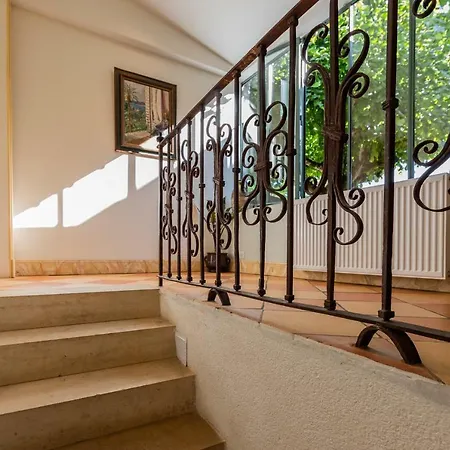Bed & Breakfast 1 Logis A - Piscine &