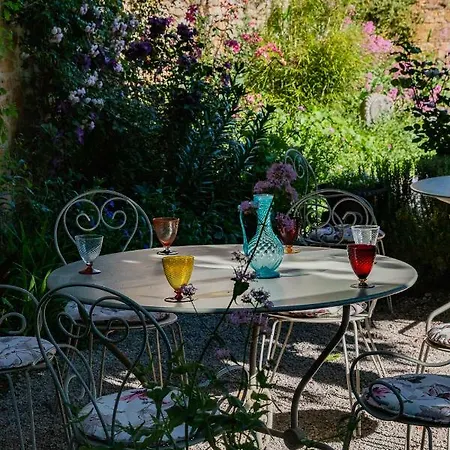 Bed & Breakfast 1 Logis A - Piscine & 2*