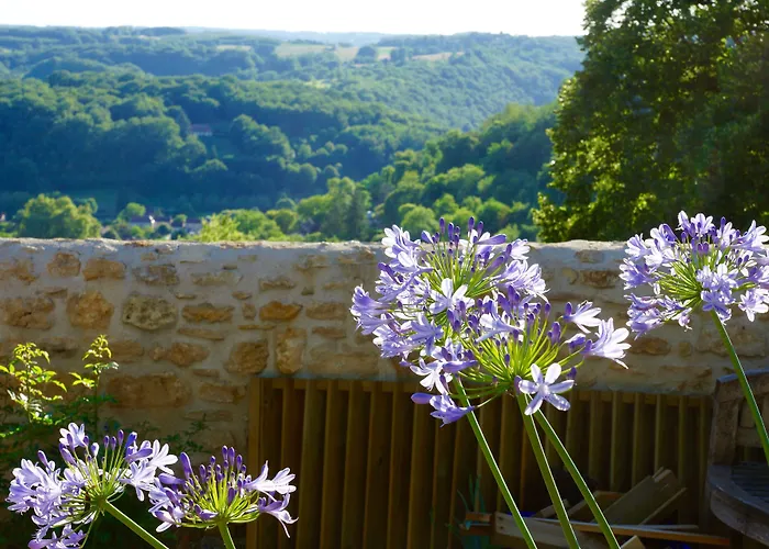 לינה וארוחת בוקר 1 Logis A - Piscine & דום