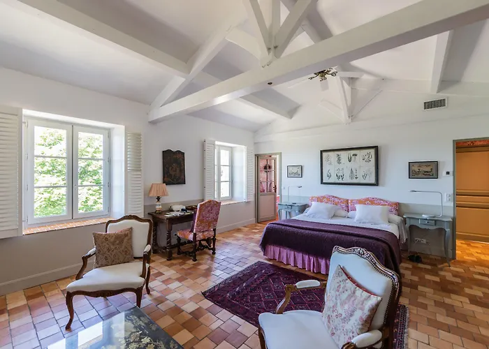 1 Logis A - Piscine & 4* דום