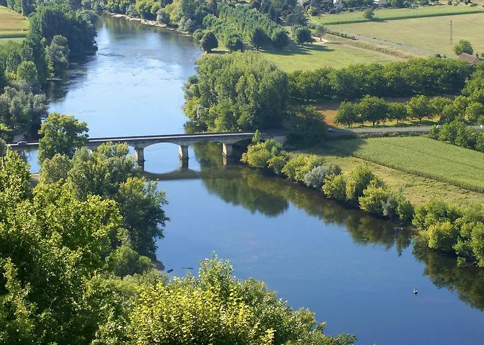 1 Logis A - Piscine & 4* Домм