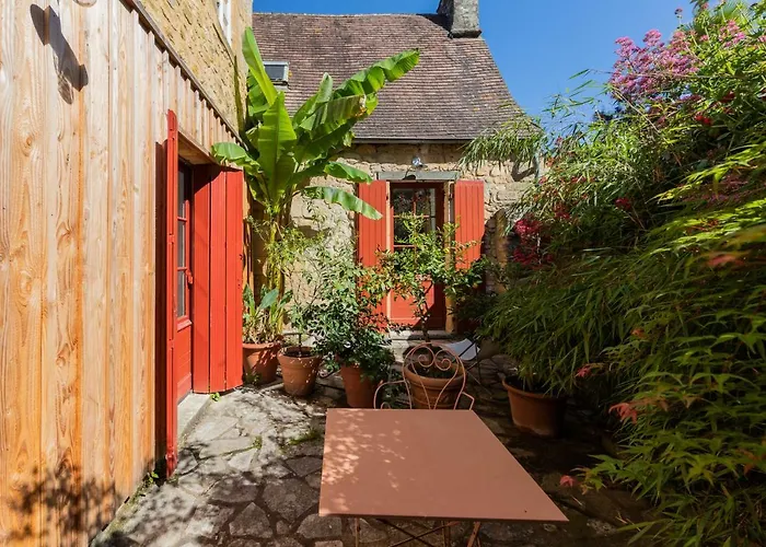 לינה וארוחת בוקר 1 Logis A - Piscine &