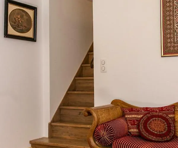 1 Logis A - Piscine & Отель типа 