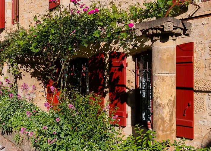 1 Logis A - Piscine & 4* Домм