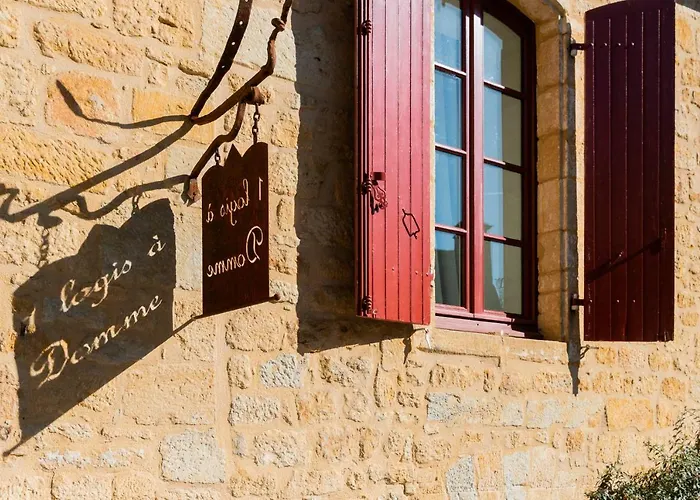 1 Logis A - Piscine & Домм